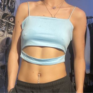 cut out crop top